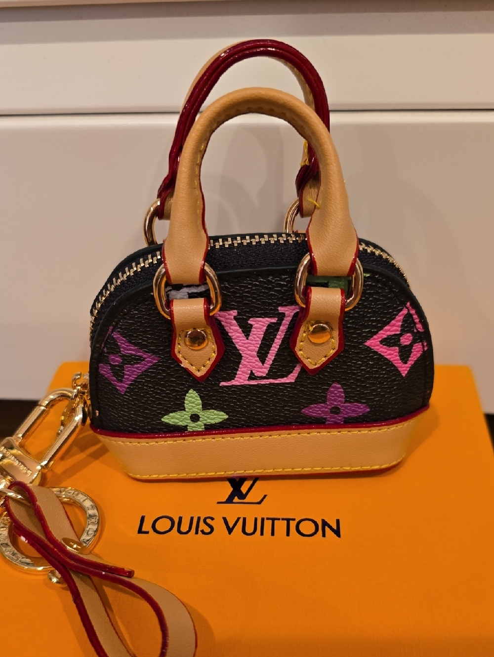 LV Multicolor Mini Alma Bag Wristlet Keychain Or Bag Charm - Picture 2 of 5